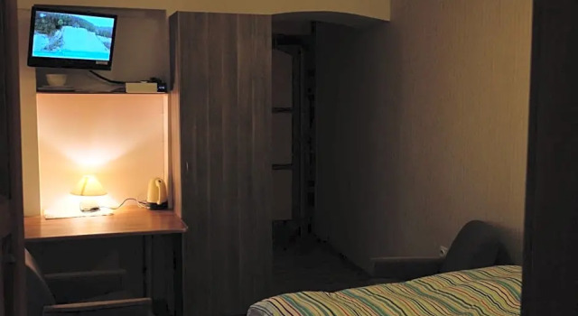 Номер Economy Academus - Pub, Rooms, Cider