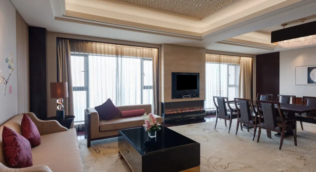 Люкс Crowne Plaza Chengdu Panda Garden by IHG