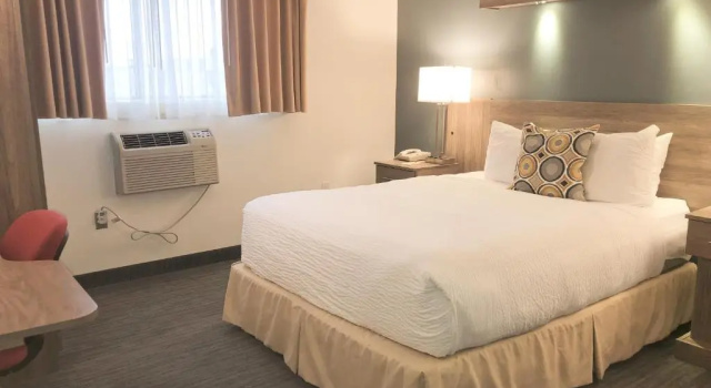 Двухместный номер Standard Days Inn by Wyndham Niagara Falls Centre St By the Falls