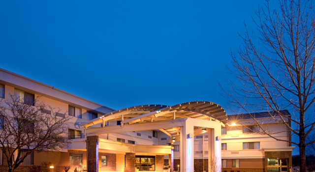 Holiday Inn Express Milwaukee-West Medical Center by IHG