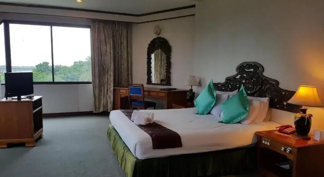 Royal Mekong Riverside Hotel