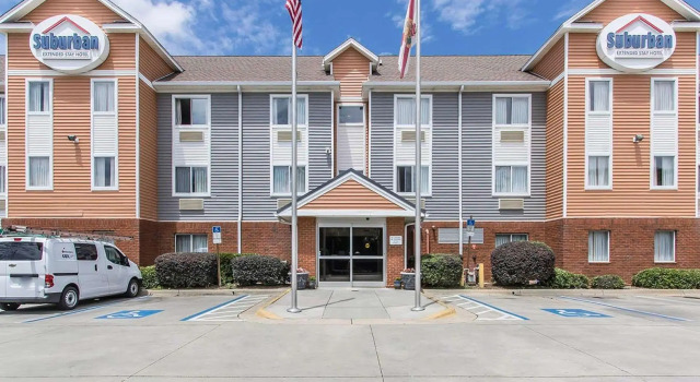 Suburban Extended Stay Hotel Naval Base area, Buchen Sie Hotel Warrington USA