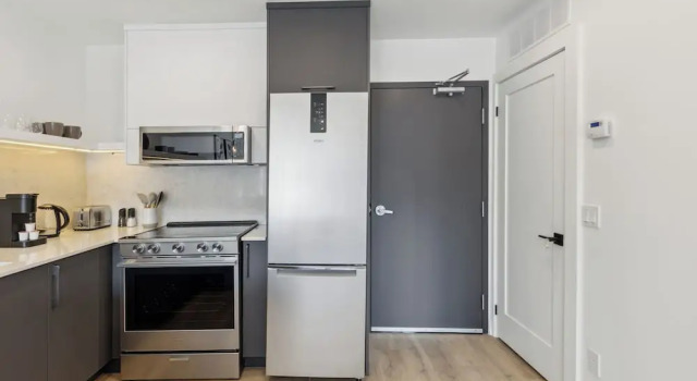 Номер Superior Downtown Collingwood Condos