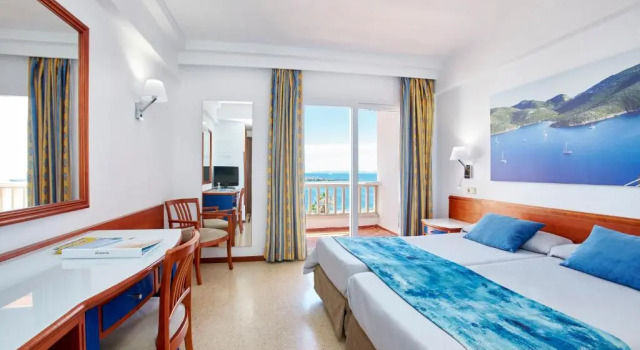 Двухместный номер с видом на море Universal Hotel Romantica