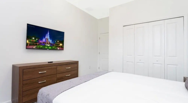 Номер Standard Stunning Family Friendly 5 Bd w/ Pool Close to Disney @ Storey Lake 4242
