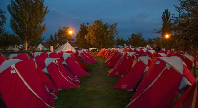Tenda Pamplona Camping