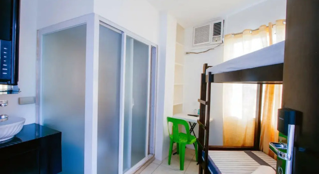 Номер Economy JJ Midcity Inn