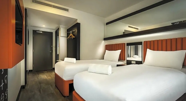 Номер Standard Essence Hotel Carlton