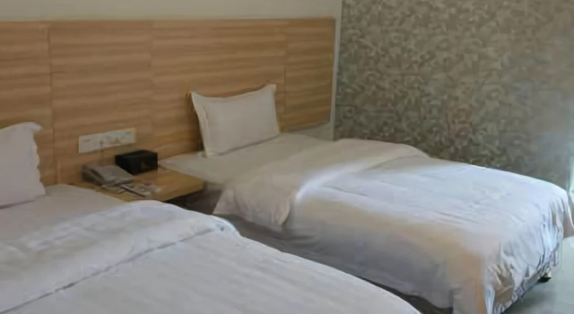 Yizuo Holiday Hotel, Rezervasyon Otel Guangdong otoparklı oteller, Otopark