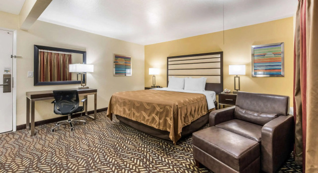 Двухместный номер Standard Quality Inn & Suites Capitola By the Sea