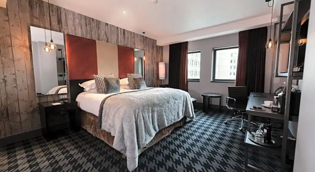 Клубный номер Standard Malmaison Birmingham