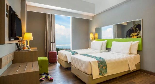 Deluxe Doppel Zimmer KHAS Semarang Hotel