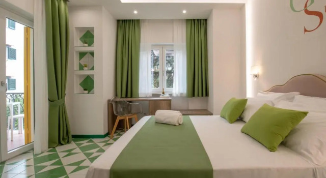 Полулюкс с балконом Gea Suite B&B