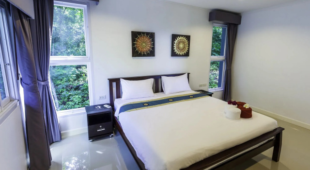 White Flower Lanta