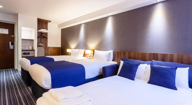 Двухместный номер Standard Holiday Inn Express Edinburgh Airport by IHG