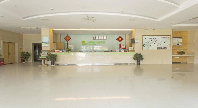 WOGO Scenic Hotel Fenghuang Ancient City, Rezervovat Hotel Feng-chuang Hunan