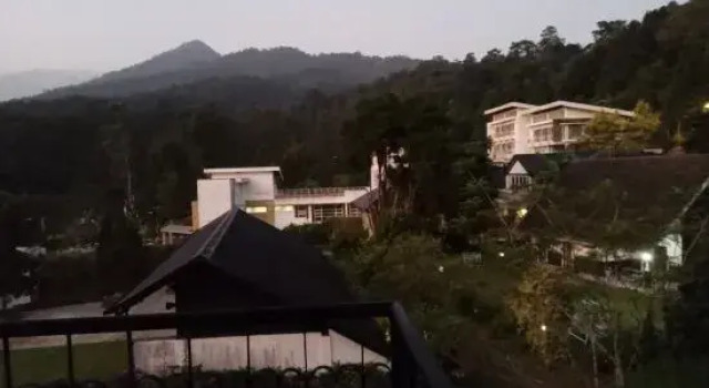 Pesona Rinjani, Rezervovat Hotel Cipanas West Java