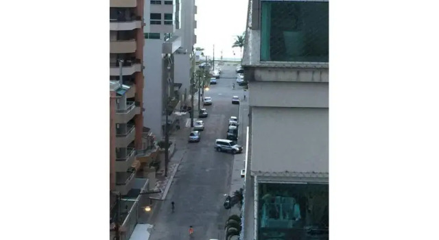 Apartamento 3 Suítes em Meia Praia