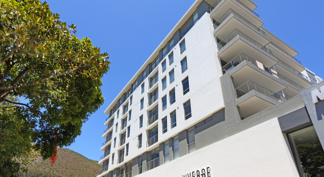 The Verge Aparthotel, Забронировать Апарт-отель Апарт-отели Кейптауна, рядом с MyCiTi Station Queens Beach, Апарт-отель