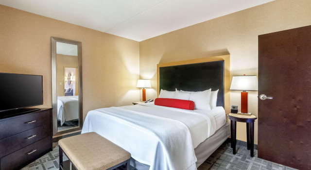 Cambria Hotel Pittsburgh - Downtown, Забронировать Отель Отели Питтсбурга с парковкой, рядом с Western Pennsylvania Sports Museum, Парковка