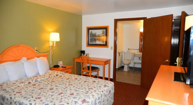 Двухместный номер Deluxe Budget Inn Express
