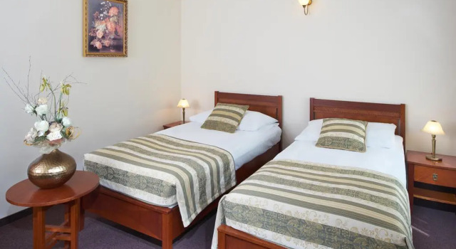 Standard Doppel Zimmer Amigo City Centre
