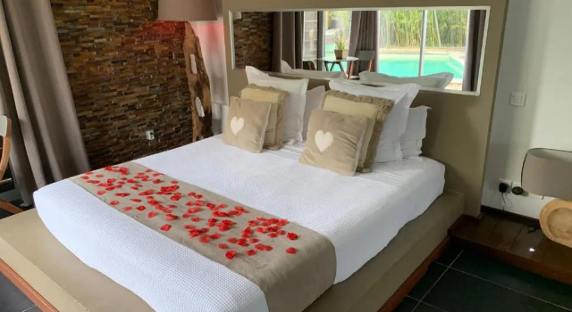 Suite 609, Rezerwuj Hotel Nimes Gard
