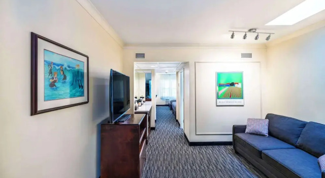 Люкс Quality Inn & Suites Garden of the Gulf
