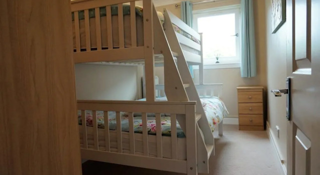 Large Apartment GLA Airport