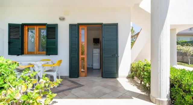Belvilla by OYO Gattotrilo x 5, Book Hotel Hoteller i Capo Vaticano med pool, Swimmingpool