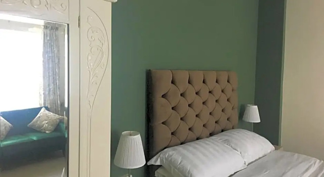 Kings B&B, Book Bed and Breakfast Hoteller i South Molton med parkering, Parkering