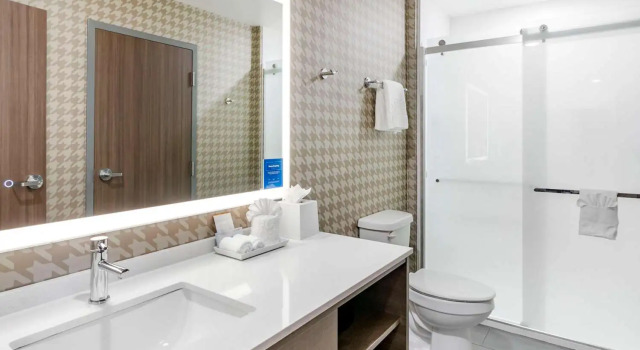 Двухместный люкс c 1 комнатой Home2 Suites by Hilton Lexington Keeneland Airport