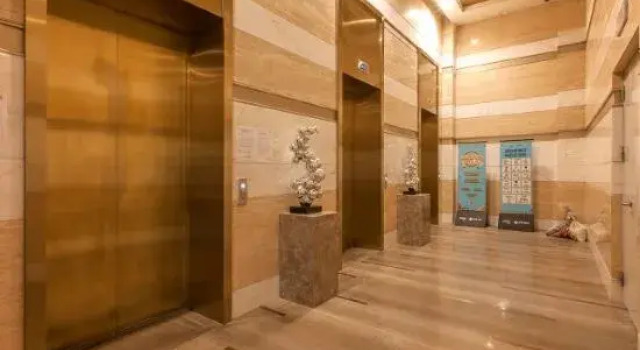 Hera loft luxury hotel (Wuhan Gutian 2nd Road Kaide Plaza), Prenota Hotel Hotel a Hubei con parcheggio, Parcheggio