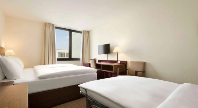 Ramada Nürnberg Parkhotel, Rezervovat Hotel Hotely v Bavorsko s parkováním, Parkování