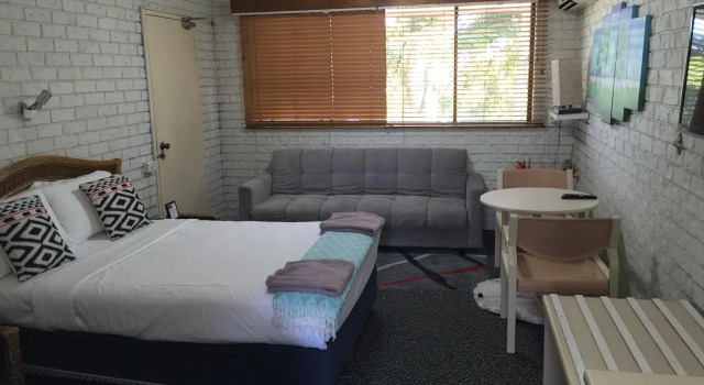Семейный номер Standard Holland Park Motel