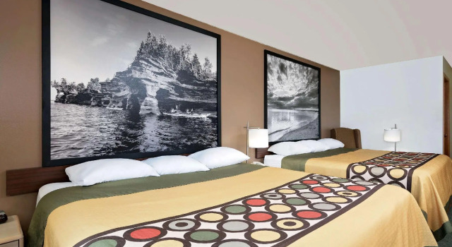 Standard Vierer Zimmer AmericInn by Wyndham Mauston