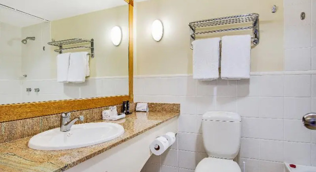 Номер Standard с балконом Mantra Twin Towns