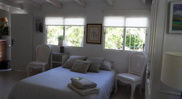 Casa con jardín frente Playa de Burriana, Забронировать Отель Отели Бурриана с парковкой, Парковка