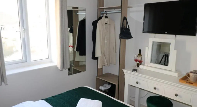 Standard cameră Riverside Rooms