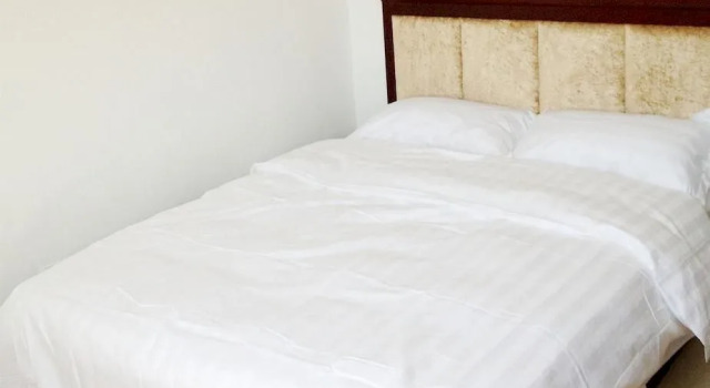 Grant Hotel - Beijing, Book Hotel Hoteller i Beijing Province med parkering, Parkering