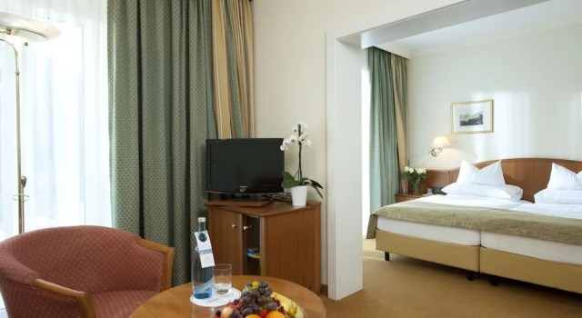 Номер Superior Hotel Warmbaderhof