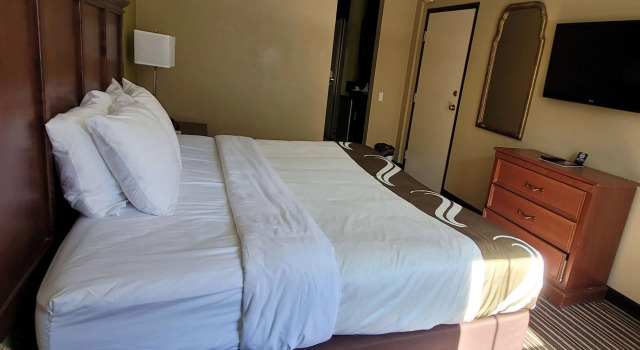 Двухместный номер Standard Quality Inn & Suites Columbia I-70