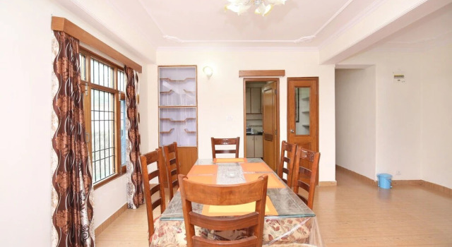 OYO 15381 Home Luxurious 3BHK City View Vikas Nagar