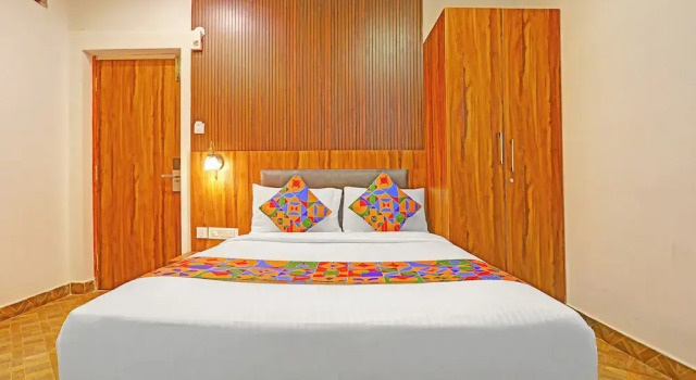 FabHotel Emerald Suites - Near MG Road Metro Station, Забронировать Отель Отели Бангалора с завтраком, рядом с Торговый центр The Forum, Завтраки