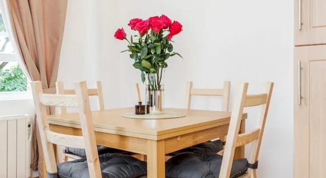 Smart 1bd apartment in Fulham Broadway, Varaa Huoneisto Asunnot kohteessa Merseyside, Huoneisto