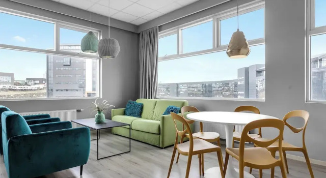 Апартаменты Superior с балконом Icelandic Apartments by Heimaleiga