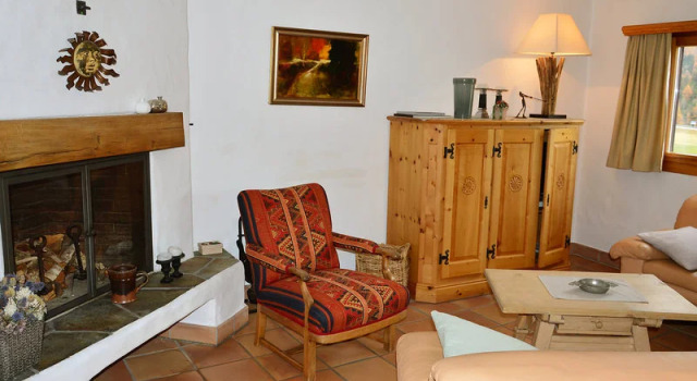 Chesa Trais Dschembras - Two Bedroom, Book Hotel St. Moritz Engadin