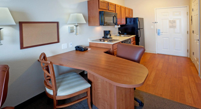 Люкс Candlewood Suites Corpus Christi-Spid by IHG