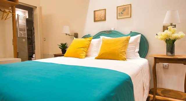 Rastoni Athens Suites nearAcropolis at Tsatsou Street