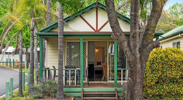 Номер Deluxe с видом на озеро Discovery Parks - Lake Hume, Victoria